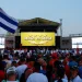 Cubanos se manifiestan ante la embajada de EE. UU. en La Habana tras el procesamiento de Raúl Castro