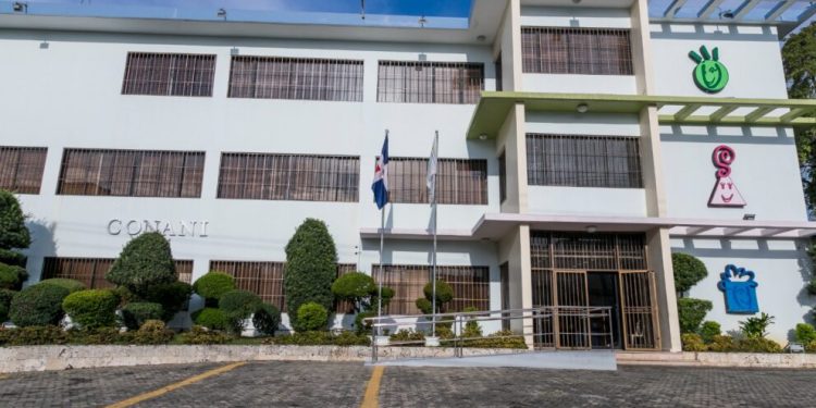 Suspenden personal de seguridad y acompañamiento tras muerte de adolescente en hogar de paso de Guerra