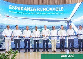 EGE Haina inaugura primera central renovable híbrida de gran escala de RD