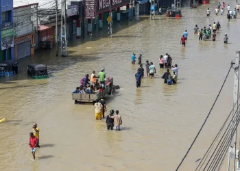 Al menos 104 muertos y 52 heridos tras el paso de un fuerte temporal en el norte de India