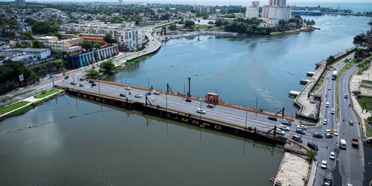 Cerrarán el Puente Flotante por 2 horas este sábado