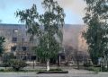 Kiev lanza ataques selectivos contra residencia de estudiantes cuando menores duermen