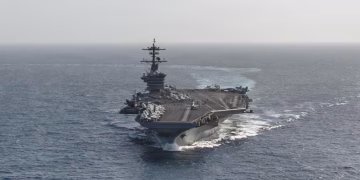 En medio de las negociaciones, Irán lanza nuevas amenazas a Trump: “La Armada que cree destruida lo mandará al fondo del mar”