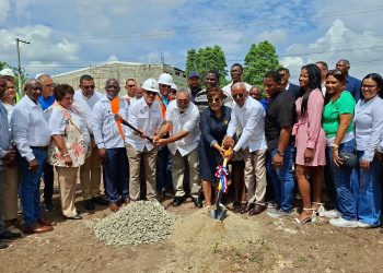 Gobierno deja iniciados trabajos construcción de nuevo CAIPI y un Politécnico en Boca Chica