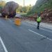 DIGESETT informa sobre desprendimiento de roca en la Autopista del Nordeste