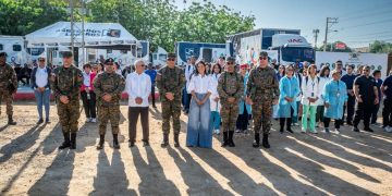 Ministerio de Defensa realiza amplio operativo médico y odontológico en Montecristi y anuncia construcción de escuela vocacional
