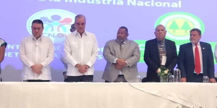 El presidente Abinader llama al consenso y la unidad de sectores para enfrentar efectos crisis en Medio Oriente
