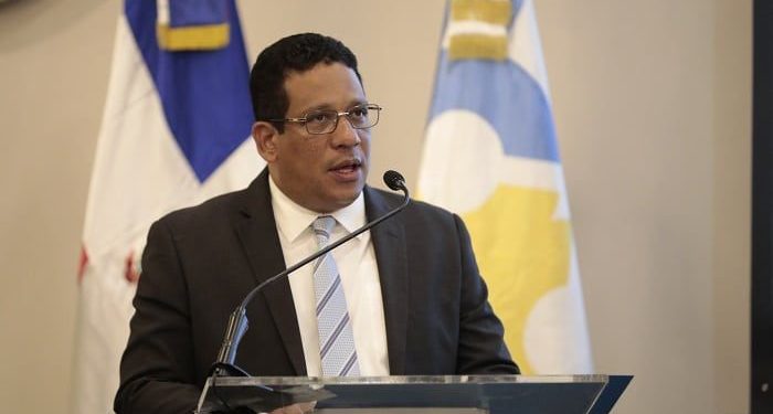 Revelan DGCP recibió impugnaciones sobre licitación de pintura de autobuses de OMSA pese a declaraciones de Carlos Pimentel
