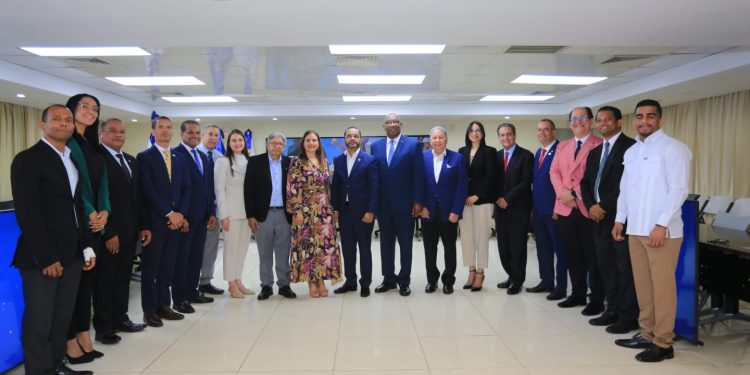 UASD e ITLA impulsarán formación tecnológica e inteligencia artificial en República Dominicana