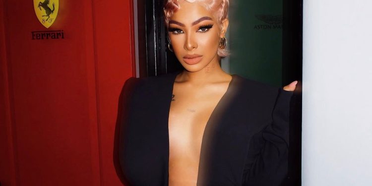 Yailin La Más Viral denuncia que administración del anfiteatro Puerto Plata le niega permiso de concierto por contenido de su música