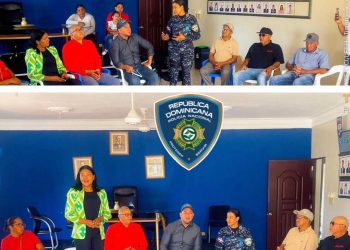 Coronel Ana Jiménez Cruceta fortalece acercamiento con comunitarios de Villa Fundación