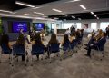 Presidente Abinader participa en encuentro con estudiantes dominicanos de la Universidad Internacional de Florida
