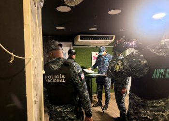 PN Y COBA cierran centros nocturnos por incumplir la Ley y ocupan equipos por alta contaminación sónica en Los Guaricanos, SDN