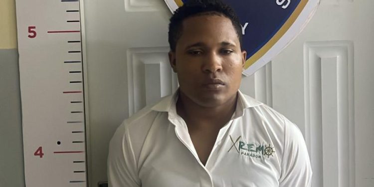 PN captura y pone a disposición de la justicia presunto autor de muerte de una mujer ocurrido en Villa Hermosa, La Romana