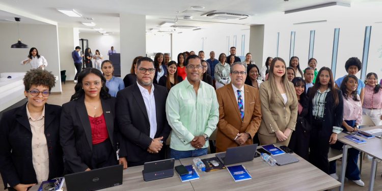 OGTIC capacita a periodistas y comunicadores en el uso estratégico de Inteligencia Artificial
