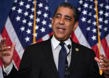 Cumbre Latinoamericana reconocerá al congresista Adriano Espaillat por su extraordinaria trayectoria y liderazgo en favor de la comunidad latina