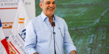 Encuesta Gallup: Mayoría de la población dominicana valora como favorable gestión de Abinader, pese a crisis global