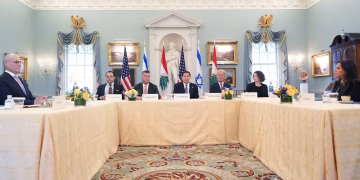 Israel y Líbano retoman en Washington las negociaciones para poner fin a la guerra