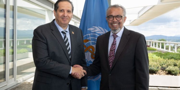 Víctor Atallah aborda agenda con Tedros Ghebreyesus previo a asumir presidencia de la Asamblea Mundial de la Salud