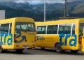 Roban baterías a minibuses escolares y dejan a decenas de niños sin transporte en Constanza