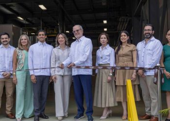 Cortés Hermanos inaugura nueva planta de procesamiento de cacao dominicano