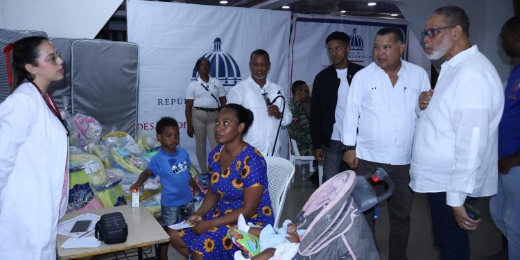 Director de DGDC destaca trabajo conjunto con el Ejército en beneficio de familias vulnerables