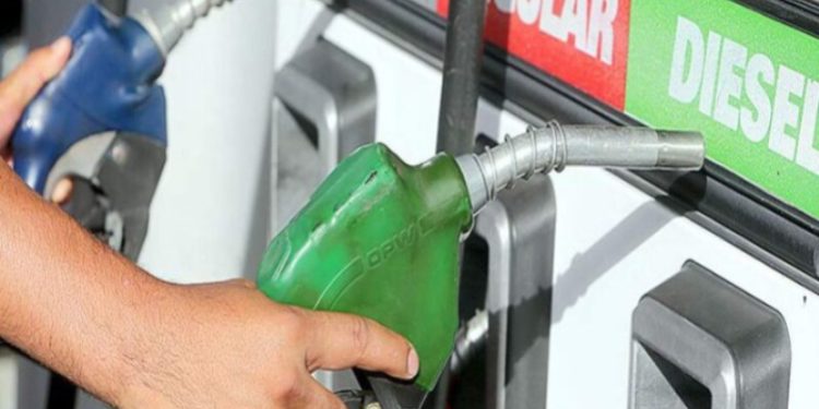 Gasolinas y Gasoil suben nuevamente entre 9 y 7 pesos