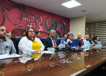 Colegio Médico Dominicano advierte sobre irregularidades en procesos de pensiones y reajustes salariales
