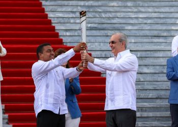Presidente Abinader oficializa inicio ruta de la antorcha hacia XXV Juegos Centroamericanos y del Caribe SD 2026