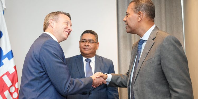 Indotel aprueba la adquisición de Gold Data Dominicana por parte de Liberty Networks