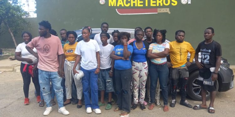 Ejército detiene 22 haitianos indocumentados durante operativo en Mao