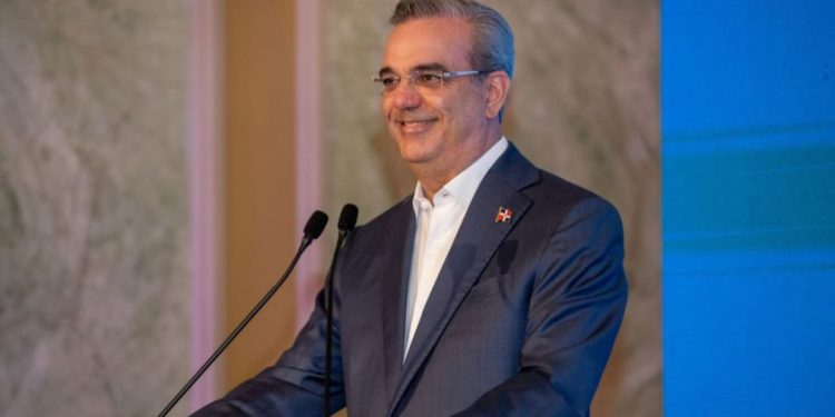 Presidente Abinader viaja este jueves a Costa Rica para participar en los actos oficiales de transmisión de mando presidencial de Laura Fernández Delgado