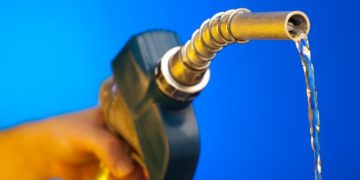 Gobierno congela combustibles y GLP con subsidio de RD$1,657 millones