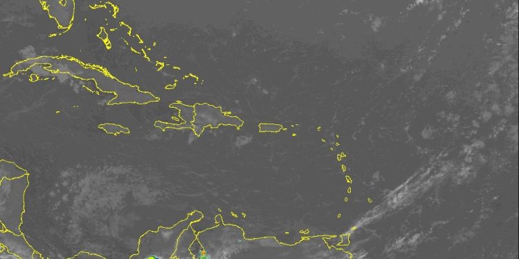 Indomet prevé ambiente mayormente soleado, caluroso y con escasas lluvias este viernes