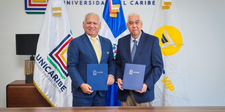 Tripulante VIP y la Universidad del Caribe (UNICARIBE) firman acuerdo de cooperación educativa para fortalecer formación aeronáutica”