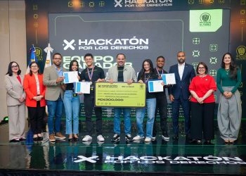 Defensor del Pueblo elige jóvenes ganadores del “Hackatón por los Derechos”