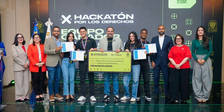 Defensor del Pueblo elige jóvenes ganadores del “Hackatón por los Derechos”