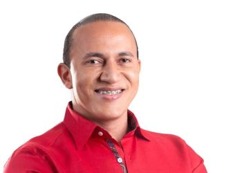 Diputados Frank Ramírez de San Juan y Miledys Cuevas de San Cristóbal cierran fila con Carolina