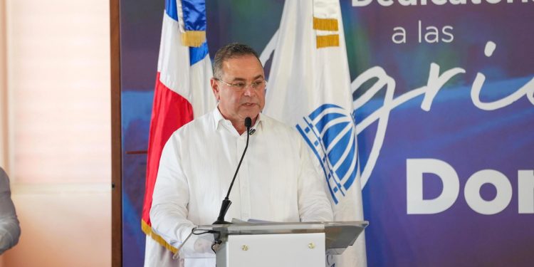 Ministerio de Agricultura afirma transformación del campo es una obligación nacional y garantiza estabilidad alimentaria del país