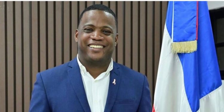 Presidente Luis Abinader designa a Robert Martínez como vicecónsul en Panamá