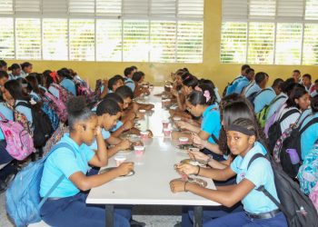Familias dominicanas ahorran más de RD$82,000 millones al año por el Programa de Alimentación Escolar del INABIE
