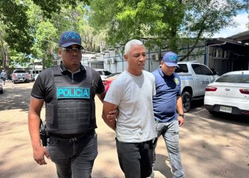 Policía Nacional arresta a “El Sureño” por robo de motocicletas en Santiago; recuperan 16 unidades y tres chasis