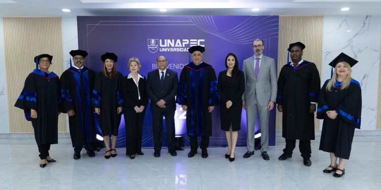 Unapec gradúa a 798 nuevos profesionales en su Graduación Extraordinaria 2026