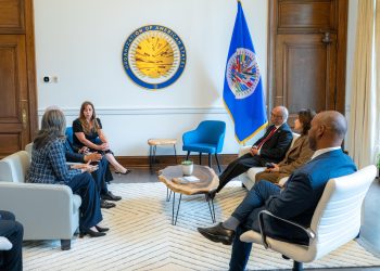 Ricardo de los Santos y secretario general de la OEA abordan cooperación regional frente a drogas sintéticas