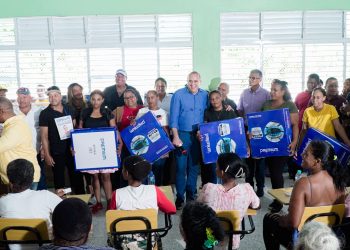Primera jornada de “Madres con Alexis 2026” reúne a miles de madres en Río San Juan y La Entrada
