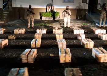 Incautan más de 3,300 armas y 56 toneladas de drogas en operativo en América Latina