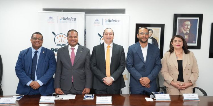 Ideice abre convocatoria nacional e internacional para Premio a la Evaluación e Investigación Transformadora