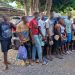 En San Juan tras labores de inteligencia migratoria detienen a 2 dominicanos por traficar a 10 extranjeros indocumentados a bordo de una jeepeta.