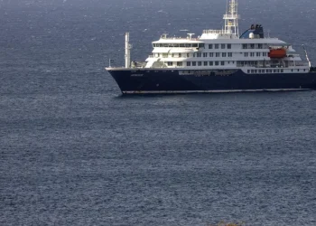 Los españoles del crucero tendrán que estar en cuarentena obligatoria en un hospital