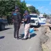 Lanzan cadáver de un hombre desde una motocicleta en marcha en Santiago